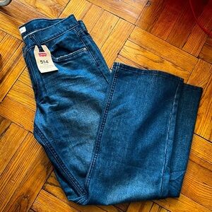 NWT Levi’s 514 straight size : 12 32 x 27